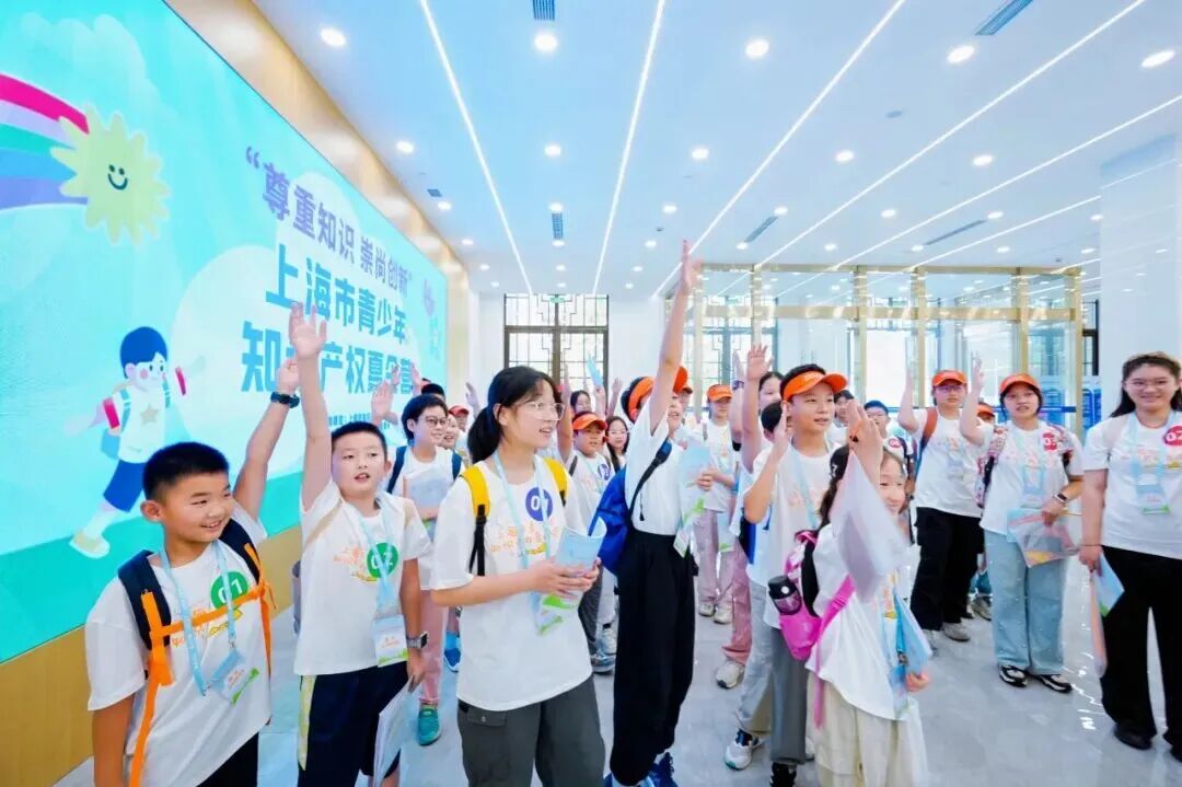 1756779641560664.jpg 66c5838f4e3b2f3e1af3811bdcfc40d5.jpg